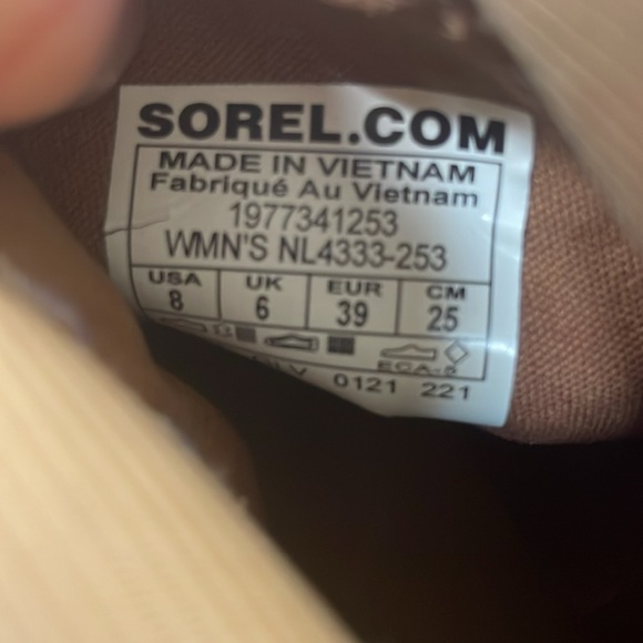 Sorel Harlow Waterproof Distressed Leather Butterscotch Chelsea Ankle Booties - Picture 10 of 10